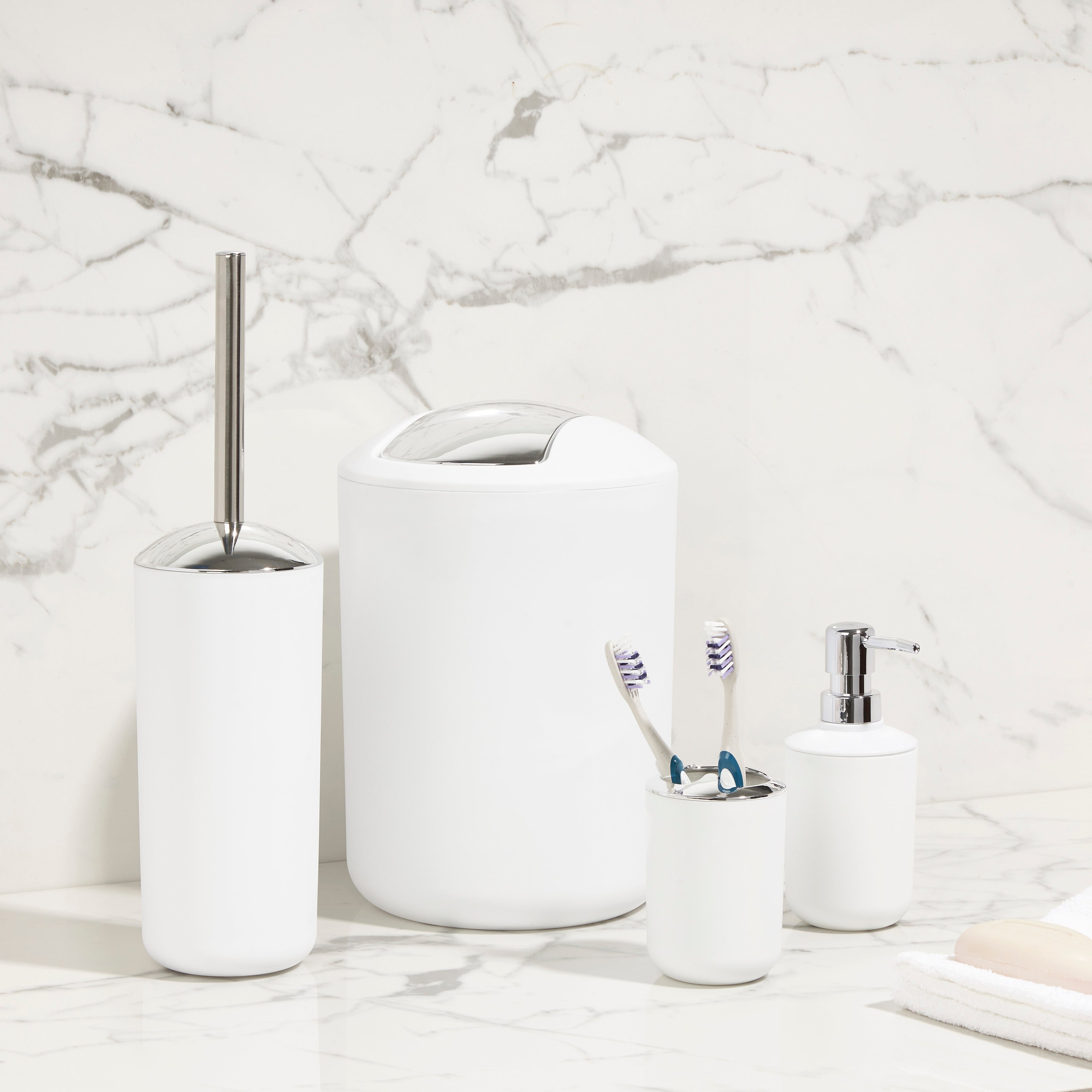 Ensemble d'accessoires de salle de bain Essentials blanc 
