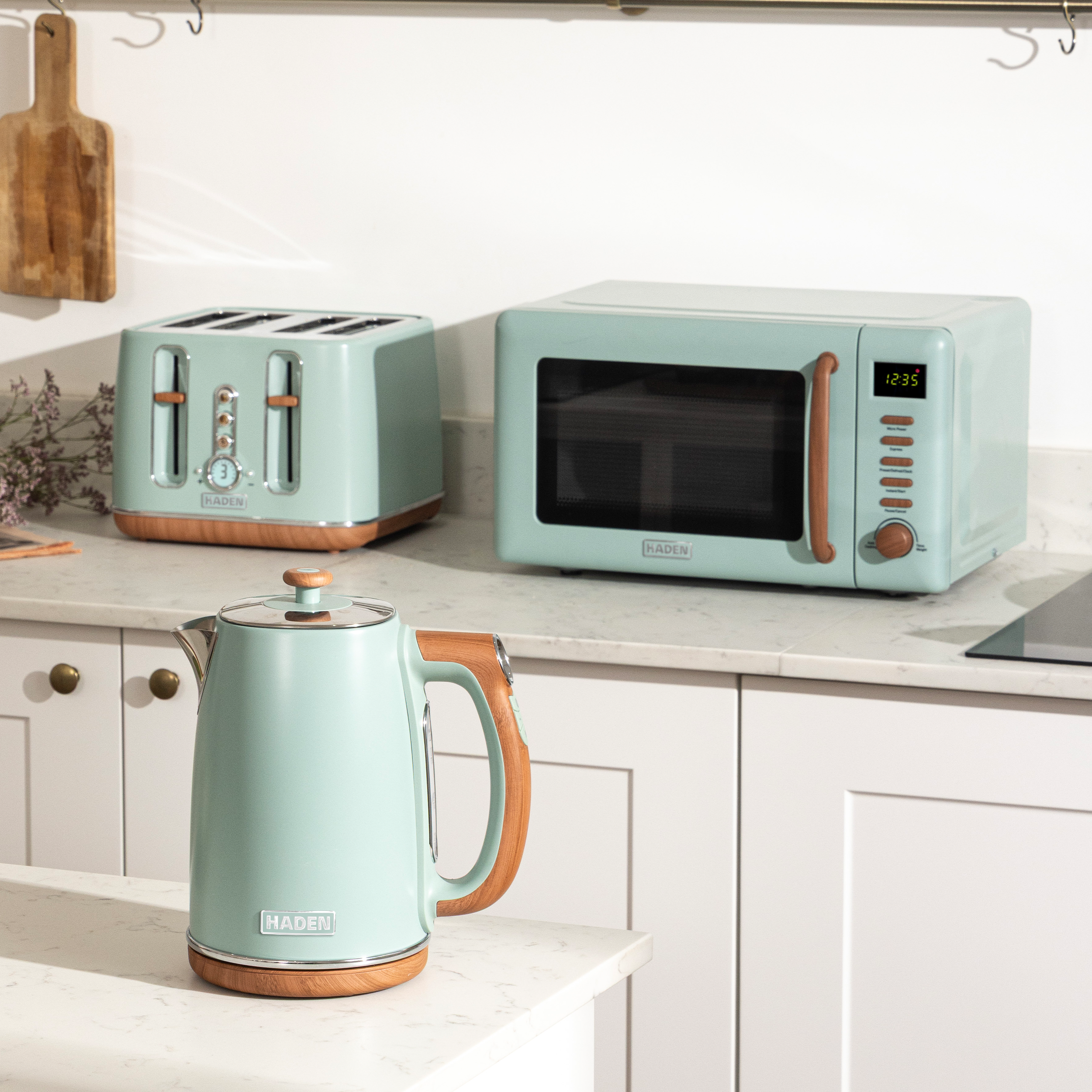 Ensemble bouilloire + grille-pain + micro-ondes Haden Dorchester - Sauge