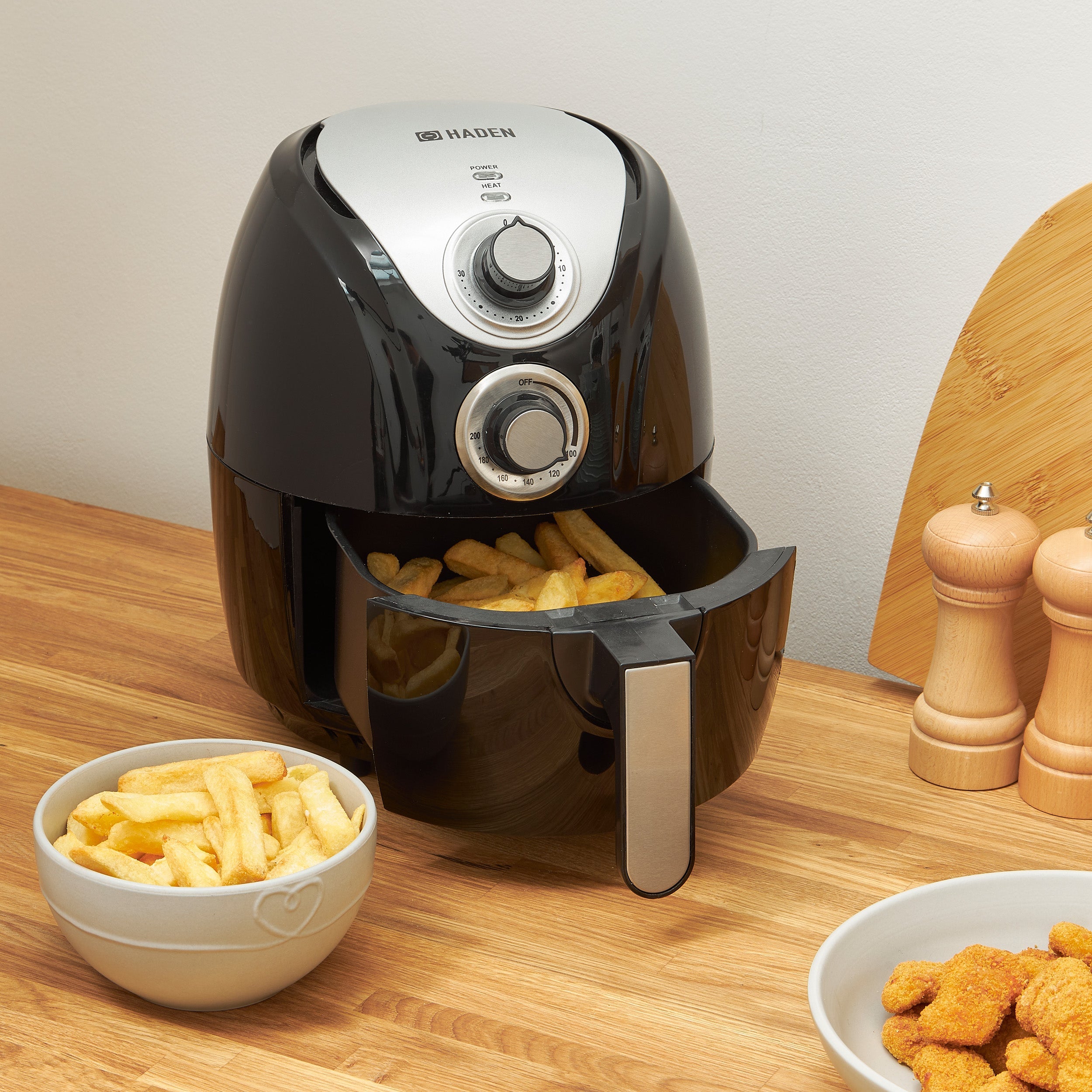 Friteuse à air Haden 2,5 L + kit de démarrage de cuisine 35 pièces