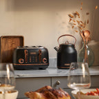 Haden Heritage Black &amp; Copper Bundle – Ensemble bouilloire + grille-pain 4 tranches